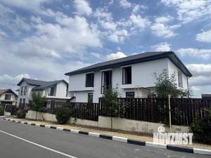 Дом 250м&sup2;, 2-этажный, участок 6 сот.  