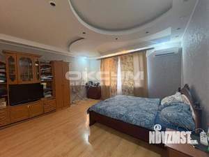 Дом 136м&sup2;, 2-этажный, участок 4 сот.  