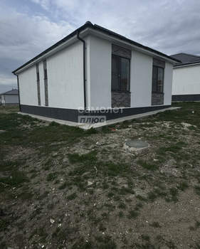 Дом 100м&sup2;, 2-этажный, участок 5 сот.  