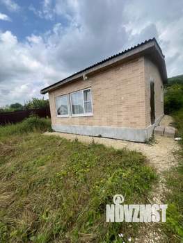 Дом 37м&sup2;, 1-этажный, участок 6 сот.  