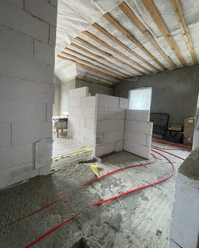 Дом 108м², 2-этажный, участок 5 сот.  