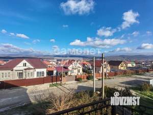 Дом 320м&sup2;, 3-этажный, участок 9 сот.  