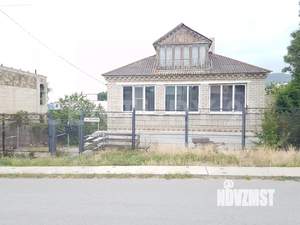Дом 250м², 3-этажный, участок 10 сот.  