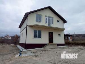 Дом 150м&sup2;, 2-этажный, участок 4 сот.  
