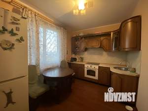 Дом 80м², 5-этажный, участок 7 сот.  
