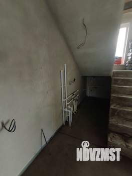 Дом 90м&sup2;, 2-этажный, участок 3 сот.  