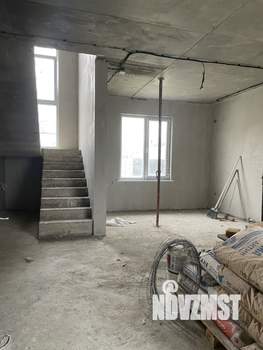 Дом 110м&sup2;, 2-этажный, участок 6 сот.  