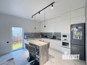 Дом 149м&sup2;, 2-этажный, участок 4 сот.  