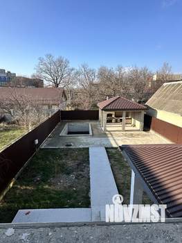 Дом 250м², 2-этажный, участок 6 сот.  