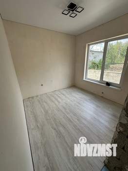 Дом 40м&sup2;, 1-этажный, участок 5 сот.  