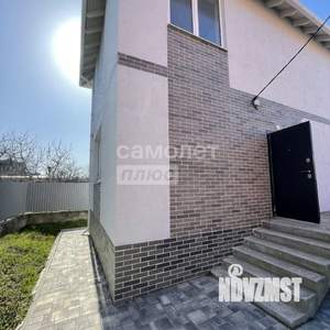 Дом 102м&sup2;, 2-этажный, участок 4 сот.  