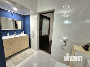 Дом 600м², 3-этажный, участок 13 сот.  