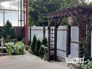 Дом 145м&sup2;, 2-этажный, участок 9 сот.  