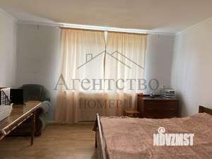 Дом 260м², 2-этажный, участок 7 сот.  