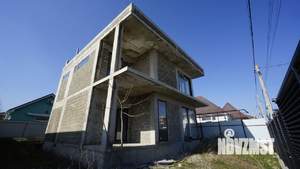 Дом 189м&sup2;, 2-этажный, участок 3 сот.  