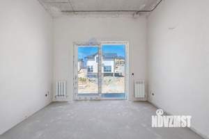 Дом 396м&sup2;, 2-этажный, участок 6 сот.  