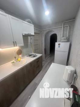 2-к квартира, посуточно, 42м2, 1/2 этаж