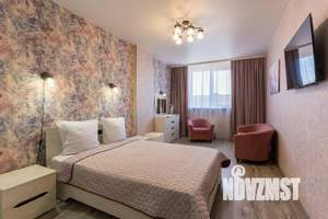 1-к квартира, посуточно, 53м2, 4/9 этаж