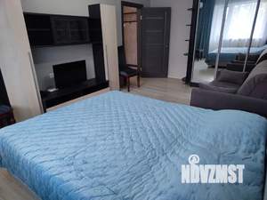 1-к квартира, посуточно, 37м2, 2/9 этаж