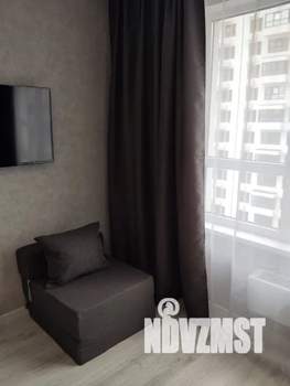 Студия квартира, посуточно, 30м2, 10/24 этаж