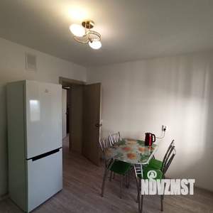 1-к квартира, посуточно, 40м2, 8/16 этаж