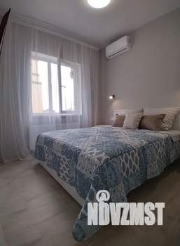 Студия квартира, посуточно, 33м2, 8/20 этаж