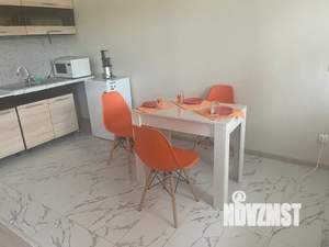 Студия квартира, посуточно, 35м2, 3/12 этаж