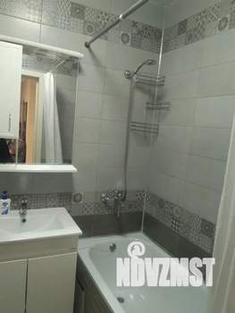 1-к квартира, посуточно, 43м2, 7/10 этаж