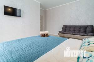 1-к квартира, посуточно, 41м2, 13/22 этаж