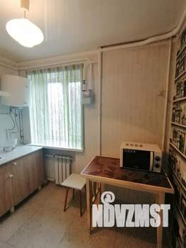 1-к квартира, посуточно, 32м2, 1/5 этаж