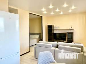 Студия квартира, посуточно, 37м2, 20/20 этаж