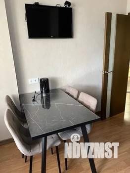 1-к квартира, посуточно, 38м2, 2/16 этаж