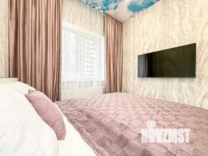 1-к квартира, посуточно, 35м2, 10/20 этаж