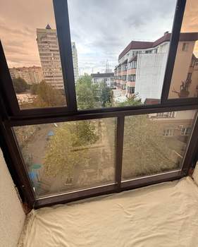 Студия квартира, на длительный срок, 28м2, 4/4 этаж