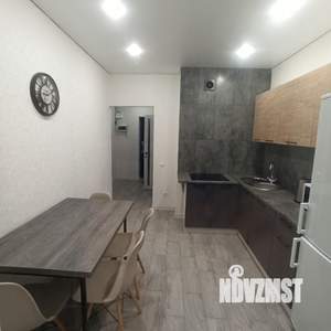 1-к квартира, посуточно, 40м2, 8/20 этаж