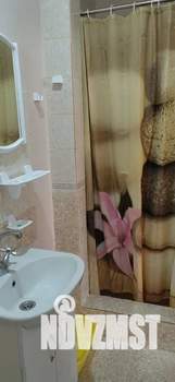 2-к квартира, посуточно, 40м2, 1/2 этаж