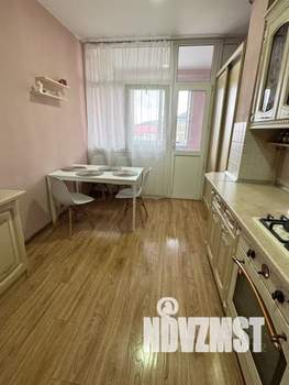 1-к квартира, посуточно, 44м2, 4/6 этаж