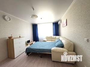 1-к квартира, посуточно, 38м2, 13/16 этаж