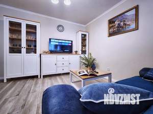 1-к квартира, посуточно, 39м2, 3/16 этаж