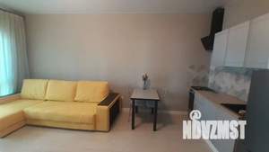 Студия квартира, посуточно, 32м2, 5/21 этаж