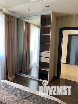 2-к квартира, посуточно, 63м2, 6/17 этаж