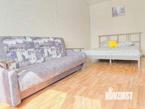 1-к квартира, посуточно, 42м2, 1/1 этаж