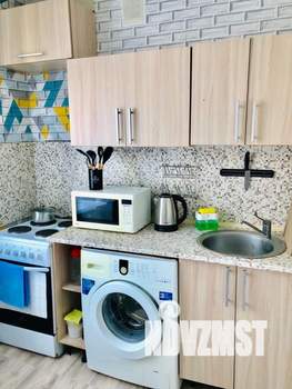 2-к квартира, посуточно, 48м2, 1/1 этаж