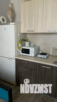 Студия квартира, посуточно, 22м2, 12/24 этаж