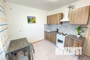 1-к квартира, посуточно, 35м2, 14/16 этаж