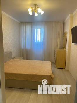 1-к квартира, посуточно, 38м2, 17/20 этаж