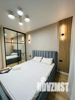 1-к квартира, посуточно, 35м2, 6/20 этаж