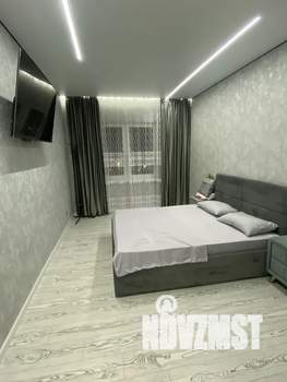 1-к квартира, посуточно, 39м2, 19/23 этаж