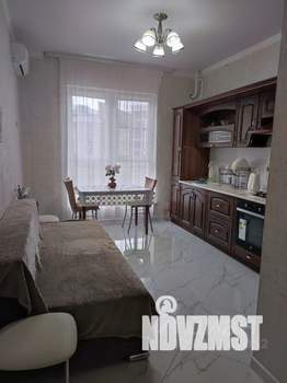 1-к квартира, посуточно, 44м2, 2/8 этаж