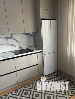 1-к квартира, посуточно, 38м2, 2/16 этаж
